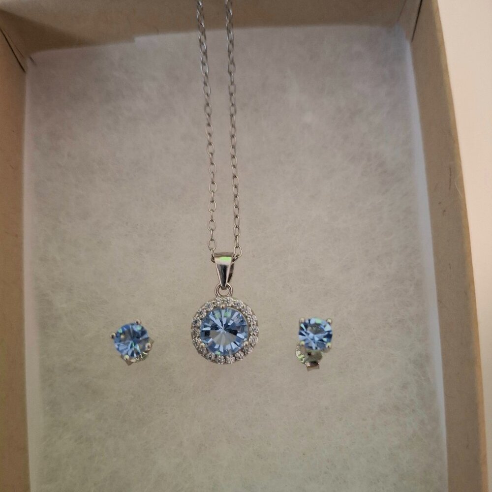 NEW Blue Topaz & CZ silver pendant and earring set